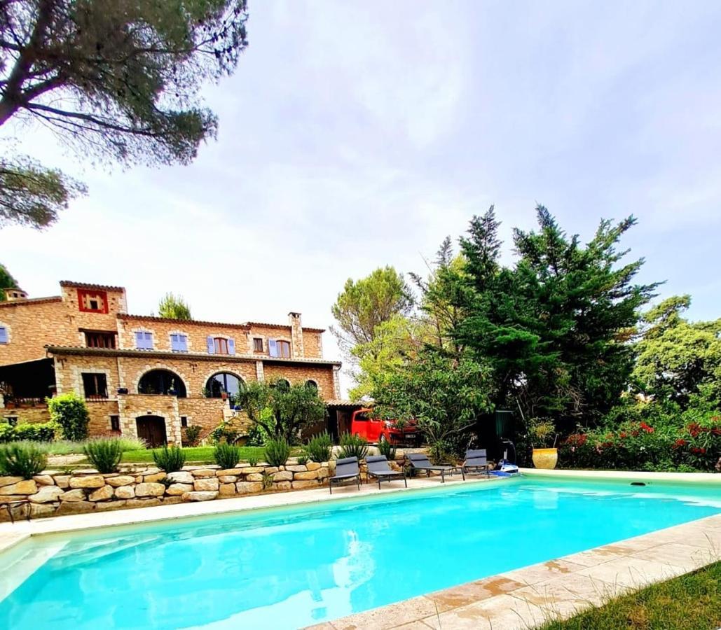 فينوف ليز أفيجْنْ B&B Oasis Des Lavandes - Chambre Coqueliot المظهر الخارجي الصورة