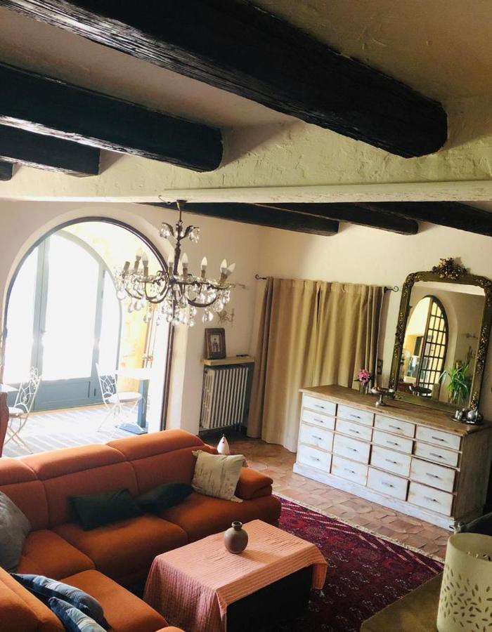 فينوف ليز أفيجْنْ B&B Oasis Des Lavandes - Chambre Coqueliot المظهر الخارجي الصورة