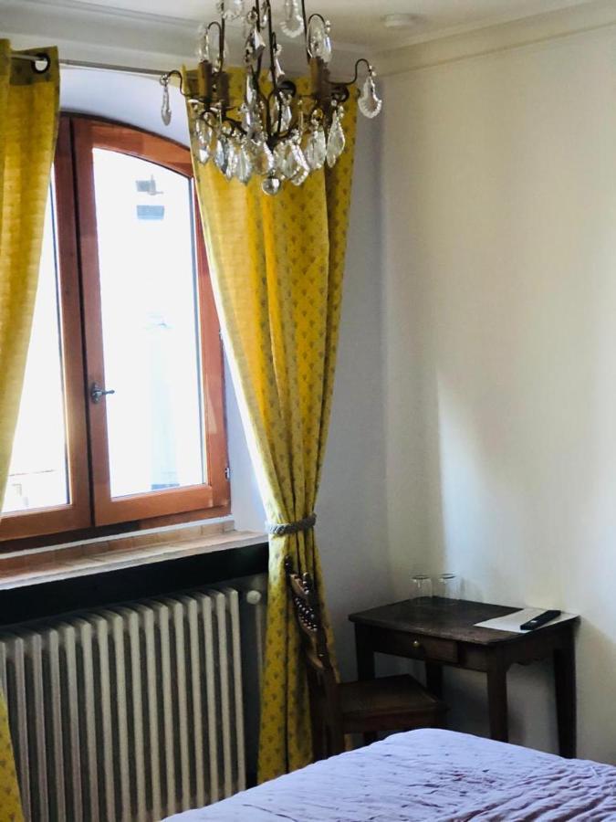 فينوف ليز أفيجْنْ B&B Oasis Des Lavandes - Chambre Coqueliot المظهر الخارجي الصورة